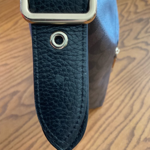 Authentic Coach Val Signature Nah Duffle Handbag - Picture 13 of 13